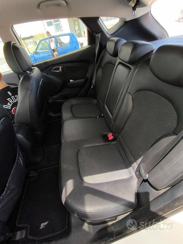 Usata Hyundai ix35 115 CV (84 kW) 2013 Bianco SUV