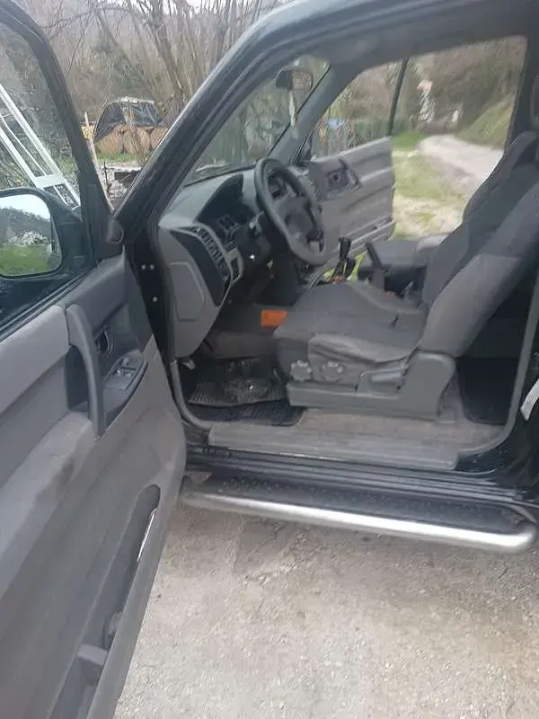Usata Mitsubishi Pajero 190 CV (139 kW) 2002 Nero SUV