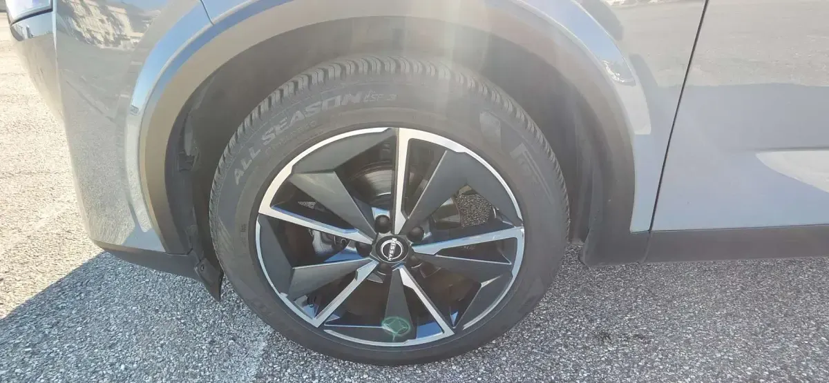 Usata Nissan Qashqai Tekna 158 CV (116 kW) 2023 Grigio SUV
