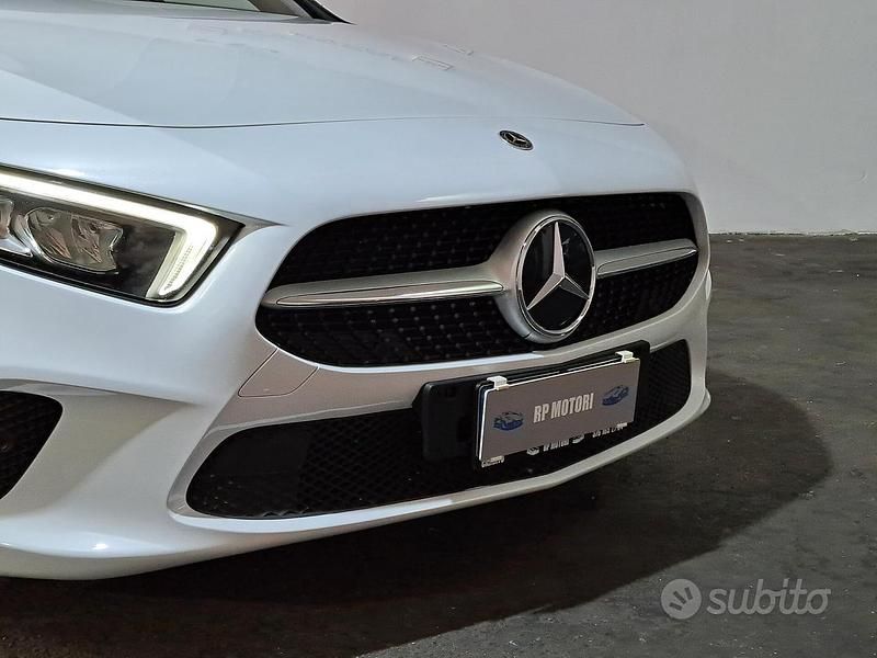 Usata Mercedes A180 Premium 116 CV (85 kW) 2021 Bianco Berlina