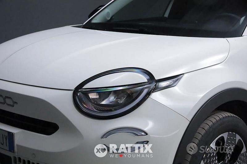 Usata Fiat 600 La Prima 110 CV (80 kW) 2025 Bianco gelato pastello SUV