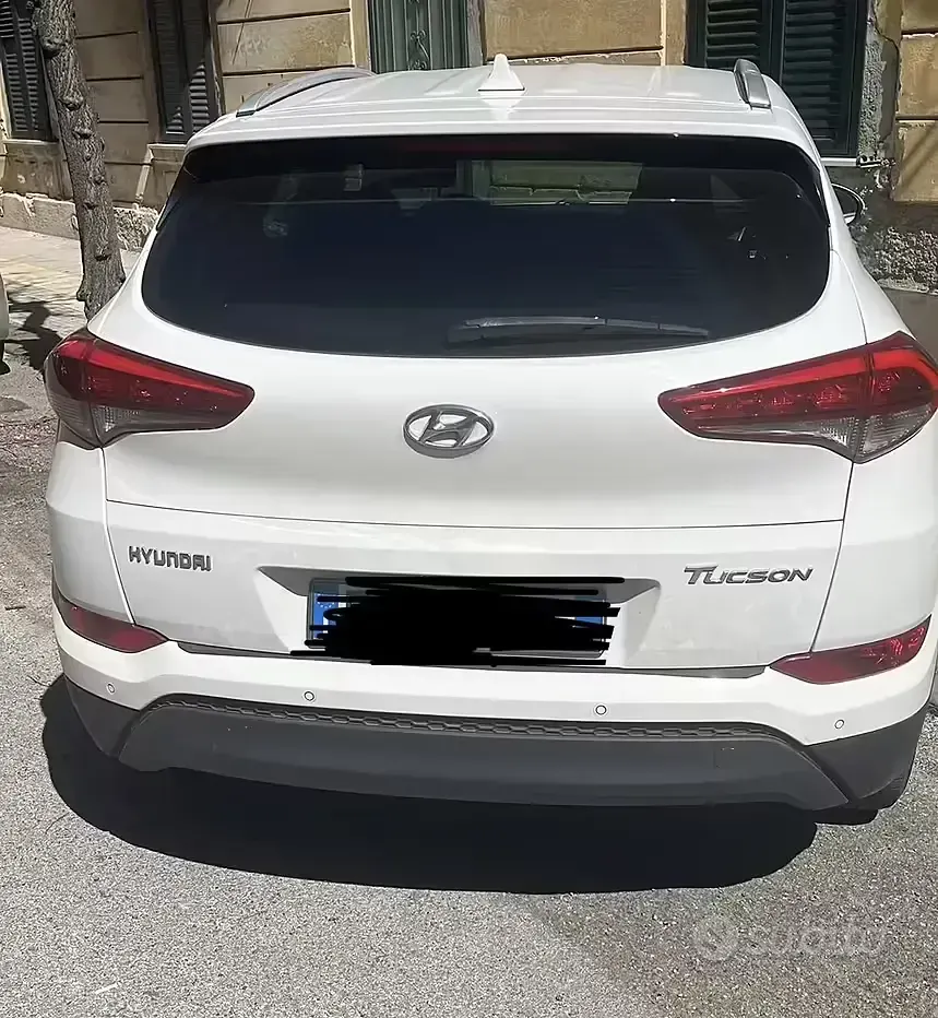 Usata Hyundai Tucson Xpossible 116 CV (85 kW) 2015 Bianco SUV