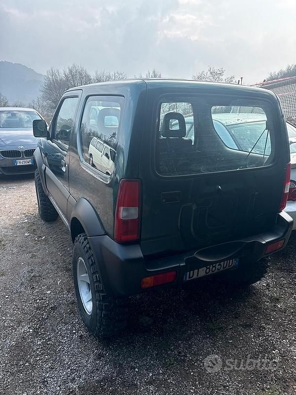 Usata Suzuki Jimny 2009 Verde SUV