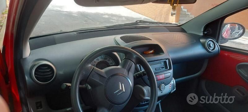 Usata Citroën C1 68 CV (50 kW) 2011 Rosso Utilitaria