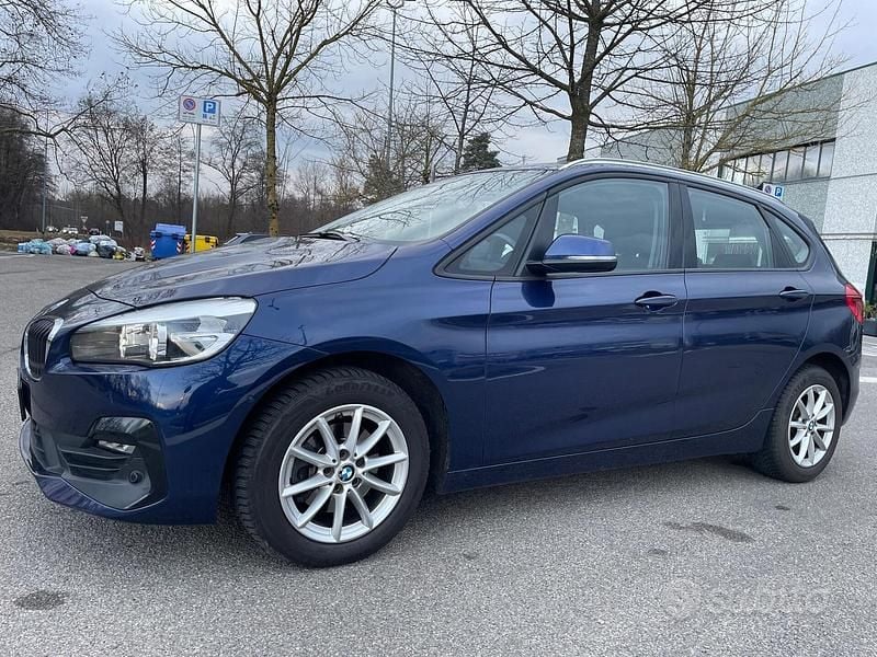Usata BMW 216 Active Tourer 116 CV (85 kW) 2020 Blu/azzurro Monovolume