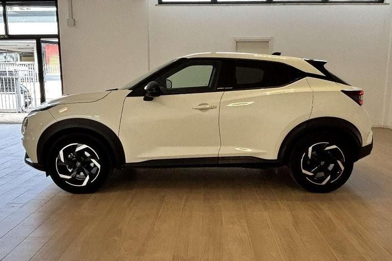 Usata Nissan Juke N-Connecta 114 CV (83 kW) 2023 Bianco SUV