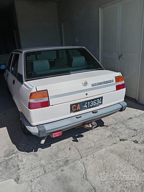 Usata Alfa Romeo Giulietta 122 CV (89 kW) 1983 Bianco Utilitaria