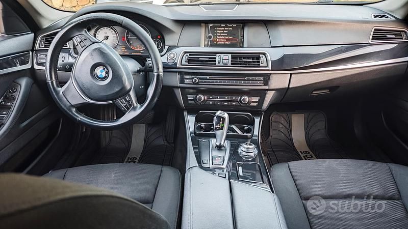 Usata BMW 520 2011 Blu Berlina