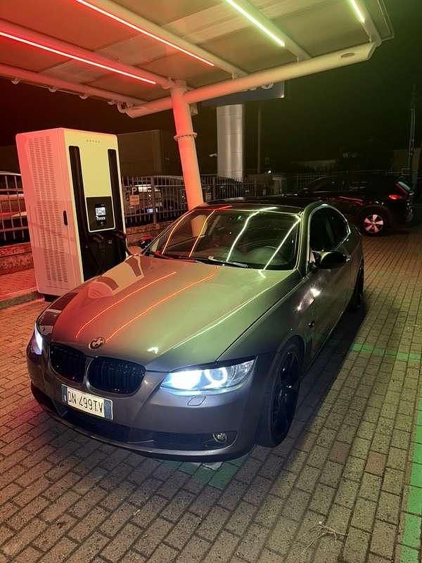 Usata BMW 325 197 CV (144 kW) 2008 Coupé
