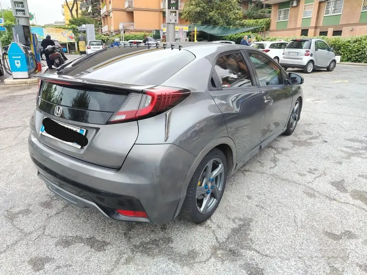 Usata Honda Civic Elegance 99 CV (72 kW) 2016 Other Berlina