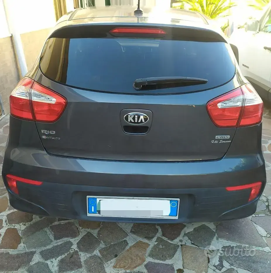 Usado Kia Rio 75 CV (55 kW) 2016 Utilitario