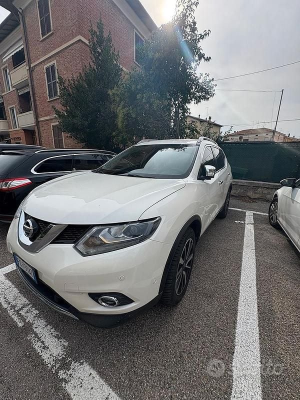Usata Nissan X-Trail 131 CV (96 kW) 2016 Bianco SUV