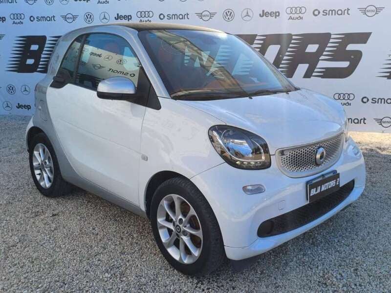 Occasion Smart ForTwo Electric Drive Passion 41 kW (56 ch) 2018 Blanc Citadine