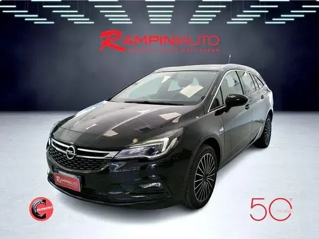 Usata Opel Astra 110 CV (80 kW) 2018 Nero Station wagon