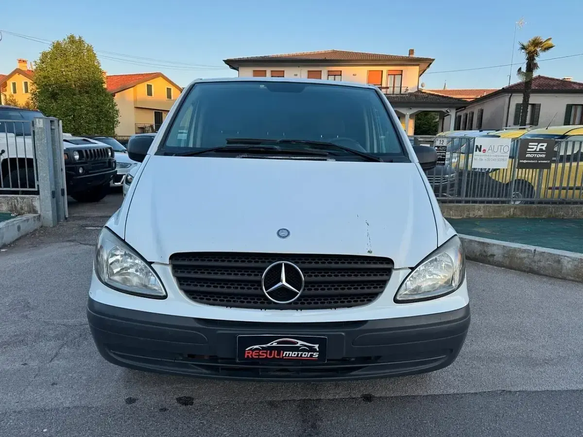 Usata Mercedes Vito 135 CV (99 kW) 2011 Bianco