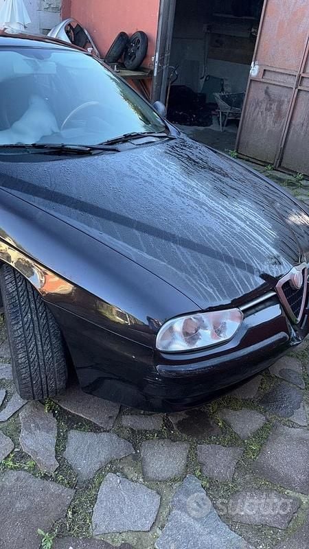 Nero Usata 2001 Alfa Romeo 156 Berlina | 1500 € (Buon prezzo) - Immagine 1/4