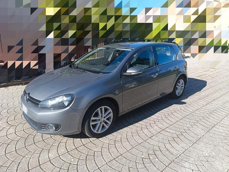 Usata VW Golf VI 105 CV (77 kW) 2010 Grigio Utilitaria