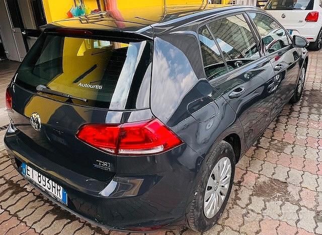Usata VW Golf VII Comfortline 105 CV (77 kW) 2014 Grigio Berlina