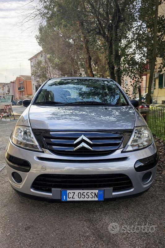 Usata Citroën C3 60 CV (44 kW) 2006 Grigio Berlina