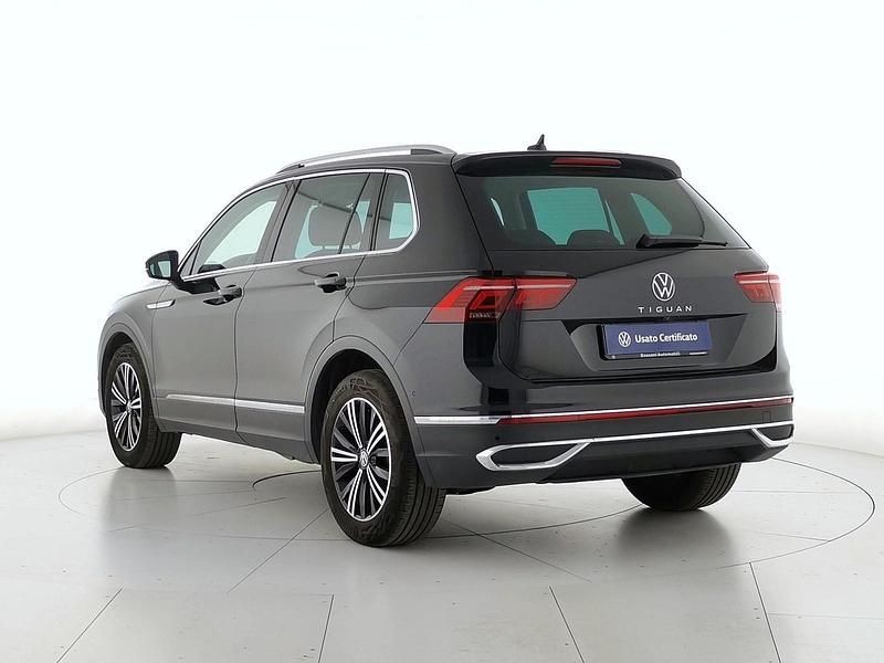 Usata VW Tiguan Elegance 150 CV (110 kW) 2024 Nero SUV