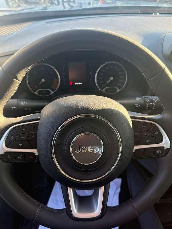 Usata Jeep Renegade Longitude 131 CV (96 kW) 2021 Blu/azzurro SUV