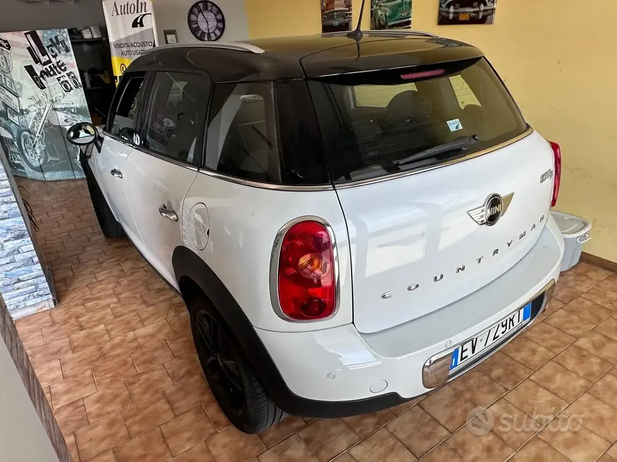 Usata Mini Cooper D Countryman 111 CV (81 kW) 2014 Bianco SUV