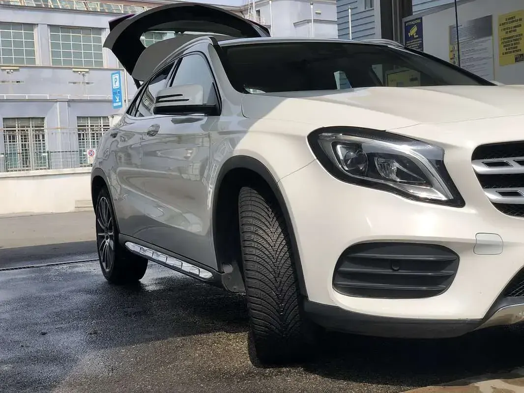 Usata Mercedes GLA200 Executive 156 CV (114 kW) 2020 SUV