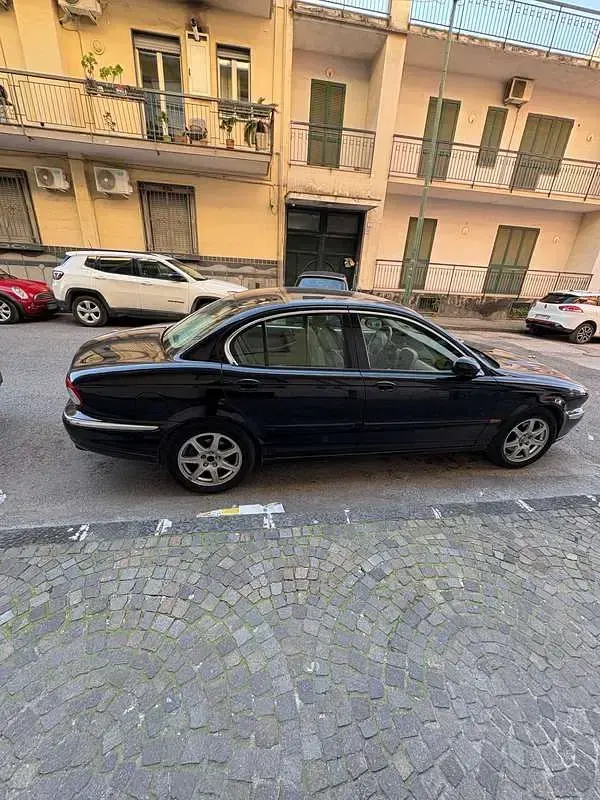 Usata Jaguar X-type Executive 156 CV (114 kW) 2003 Nero Berlina