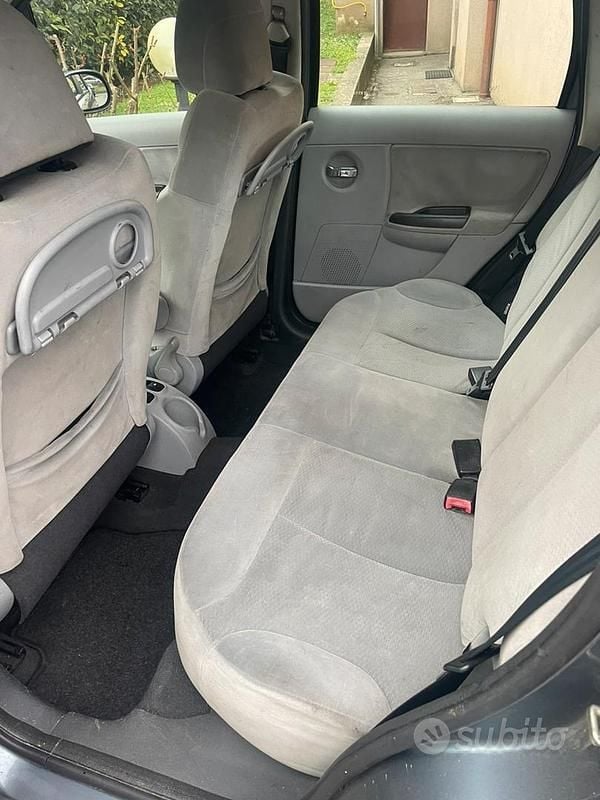 Usata Citroën C3 Exclusive 110 CV (80 kW) 2008 Grigio Berlina