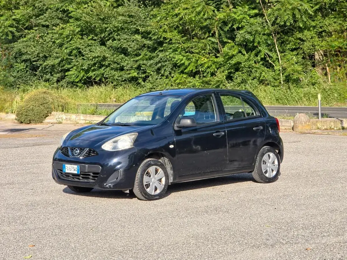 Usata Nissan Micra Tekna 80 CV (58 kW) 2015 Nero Utilitaria