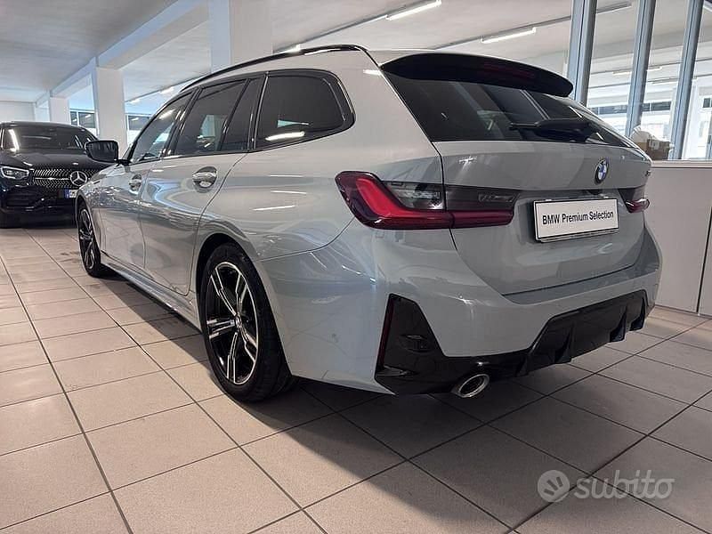 Gebraucht BMW 318 M Sport 150 PS (110 kW) 2024 Grau Kombi