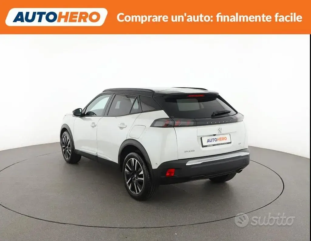Usata Peugeot 2008 131 CV (96 kW) 2021 Bianco SUV