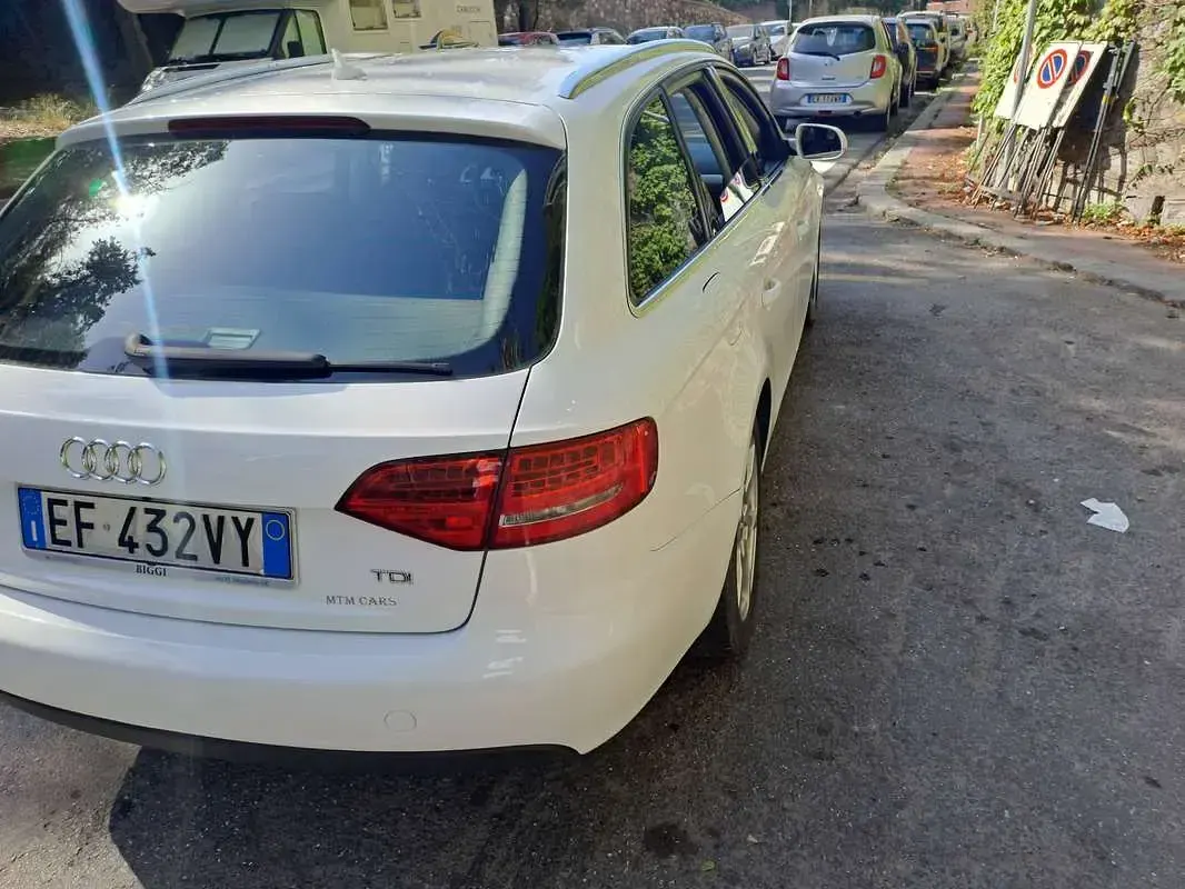 Usata Audi A4 Advanced Plus 120 CV (88 kW) 2010 Station wagon