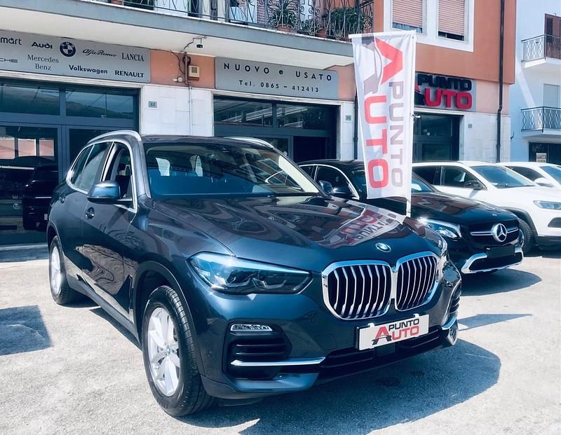 Usata BMW X5 333 CV (244 kW) 2021 Grigio SUV