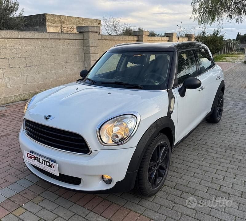 Usata Mini Countryman Sport 90 CV (66 kW) 2014 Bianco SUV