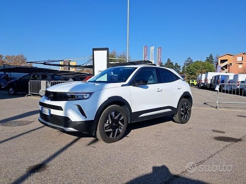 Usata Opel Mokka Elegance 110 CV (80 kW) 2022 Bianco SUV
