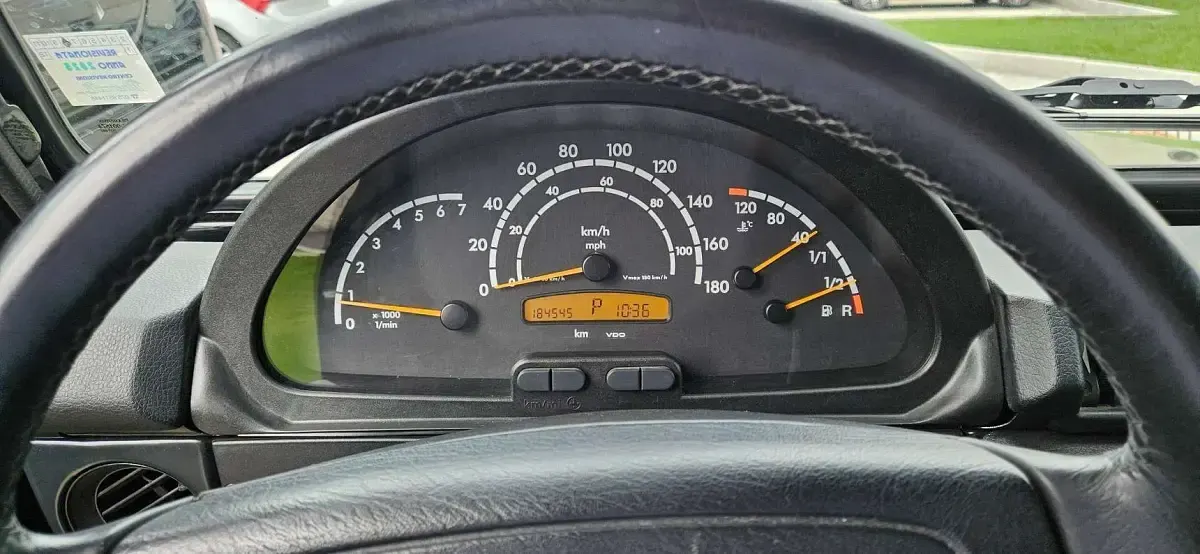 Usata Mercedes G300 184 CV (135 kW) 2011 Nero SUV