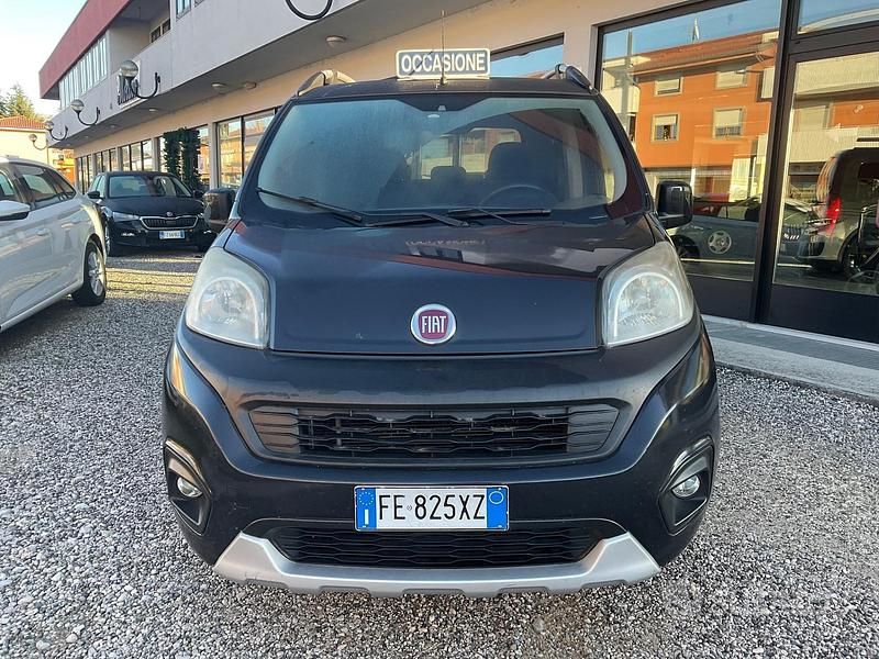 Nero Usata 2016 Fiat Qubo Trekking Monovolume | 5900 € (Ottimo prezzo) - Immagine 1/4