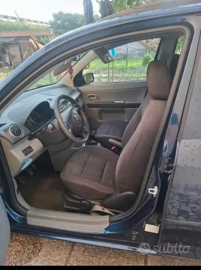 Usata Mazda 2 68 CV (50 kW) 2003 Utilitaria