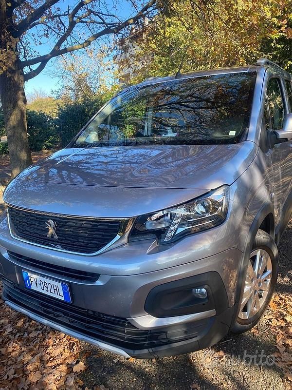 Usata Peugeot Rifter 2019 Grigio Monovolume