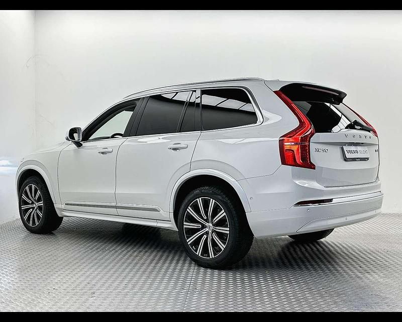 Usata Volvo XC90 Plus 235 CV (172 kW) 2024 Crystal white SUV