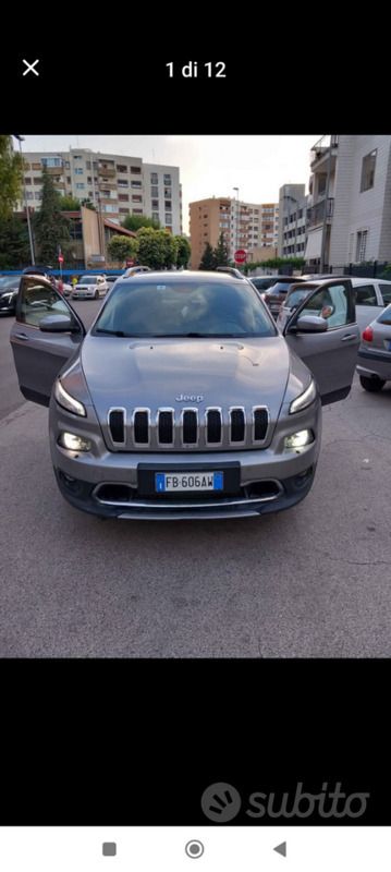 Usata Jeep Cherokee 80 CV (58 kW) 2015 Grigio SUV