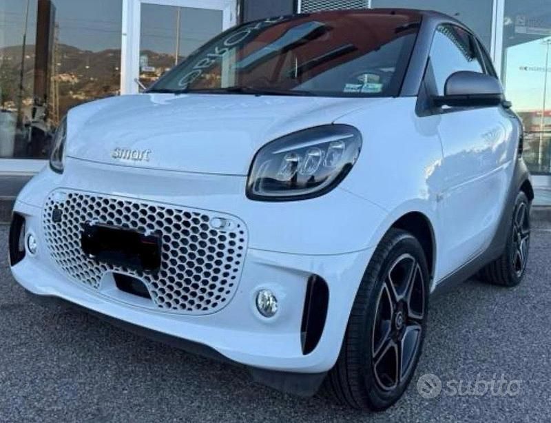 Bianco Usata 2022 Smart ForTwo Coupé Pulse Utilitaria | 14.000 € - Immagine 1/4