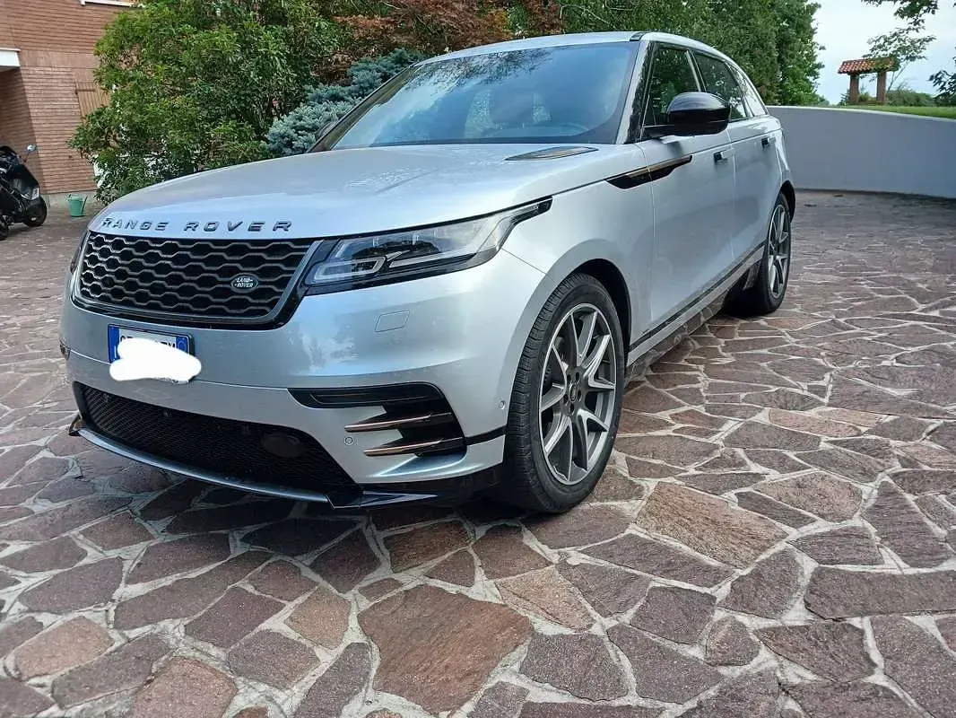 Usata Land Rover Range Rover Velar R-Dynamic 204 CV (150 kW) 2022 Grigio SUV