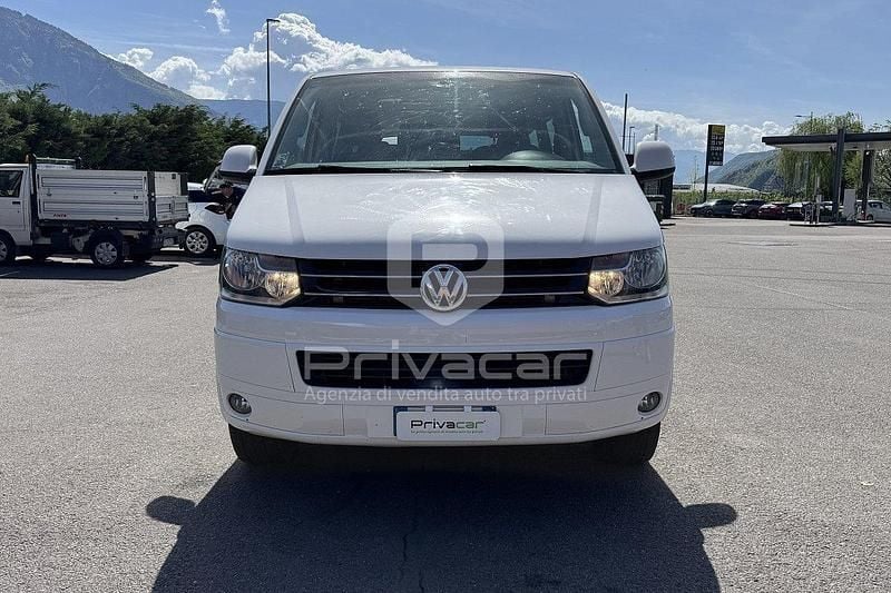 Usata VW Caravelle Trendline 140 CV (102 kW) 2015 Bianco Furgone