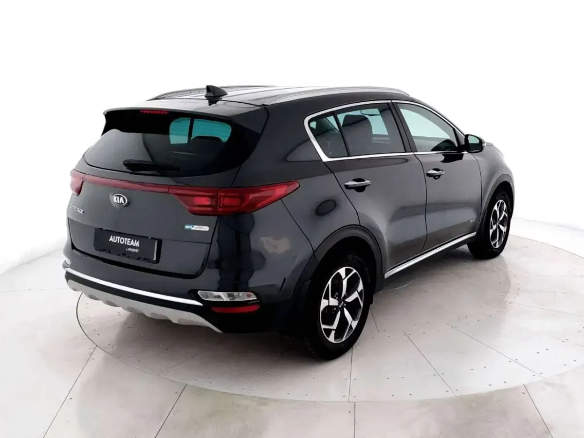 Usata Kia Sportage 136 CV (100 kW) 2021 Nero SUV