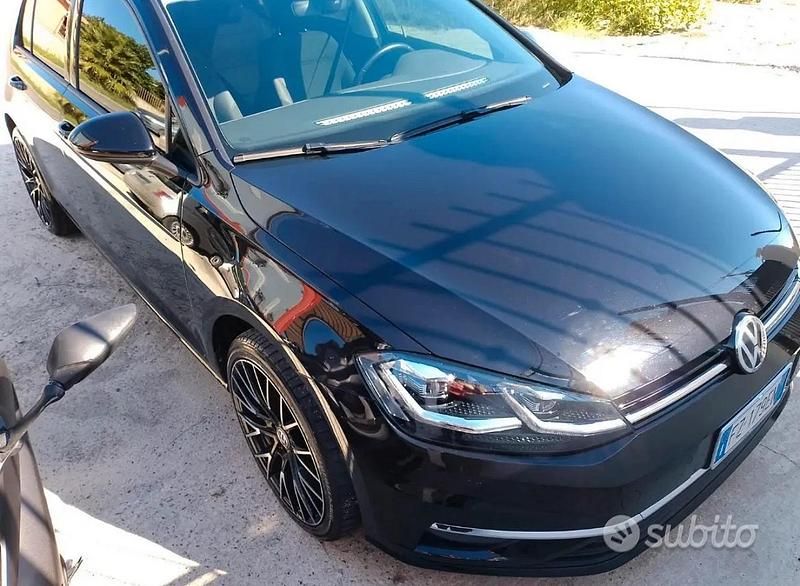 Usata VW Golf VII 115 CV (84 kW) 2020 Nero Berlina