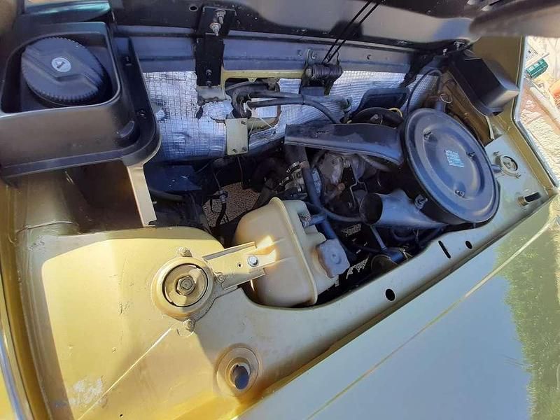 Usata Fiat X 1/9 84 CV (61 kW) 1981 Oro Cabrio