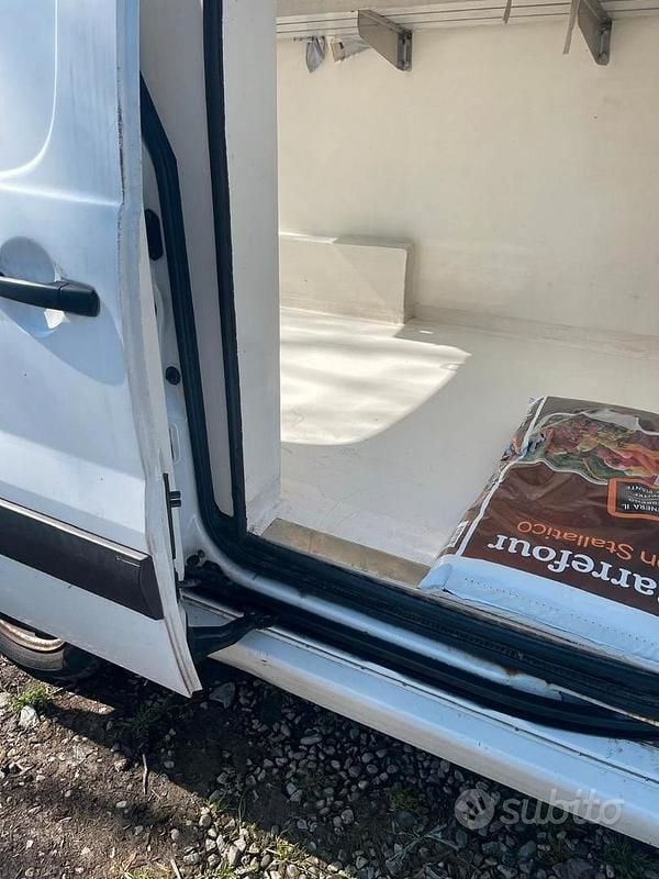 Usata Peugeot Expert 120 CV (88 kW) 2007 Bianco Furgone