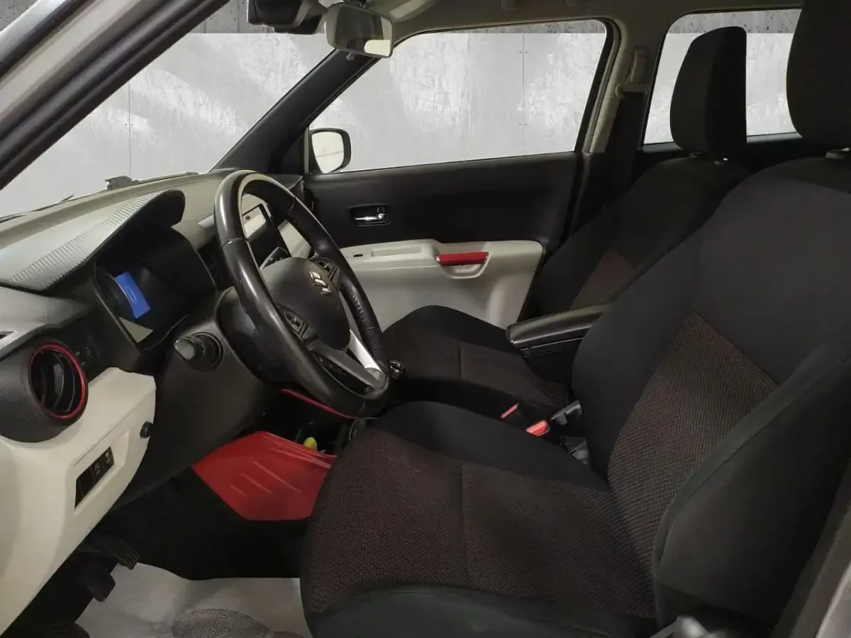 Usata Suzuki Ignis 90 CV (66 kW) 2018 Grigio SUV